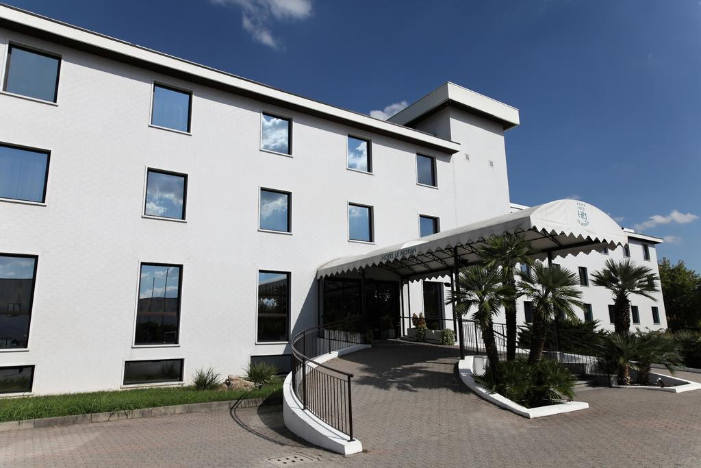 Hotel Le Moran Cusago Bagian luar foto