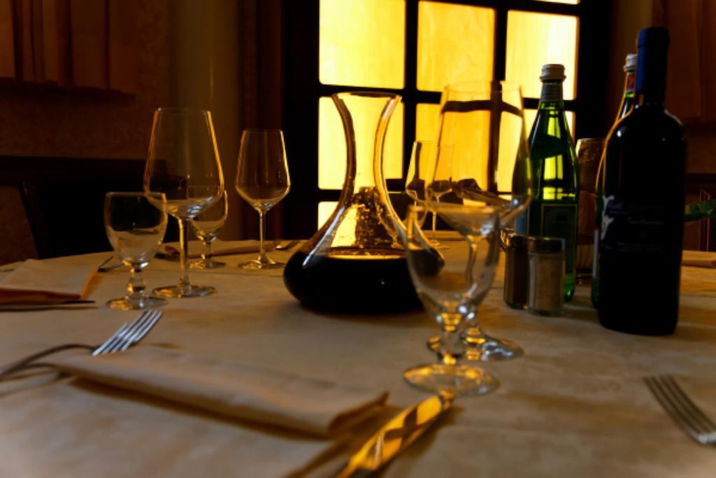 Hotel Le Moran Cusago Bagian luar foto