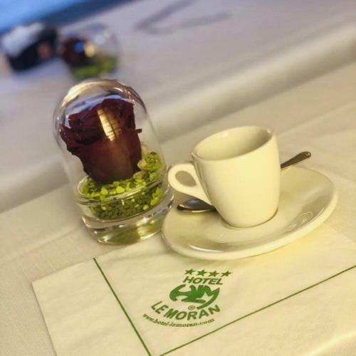 Hotel Le Moran Cusago Bagian luar foto